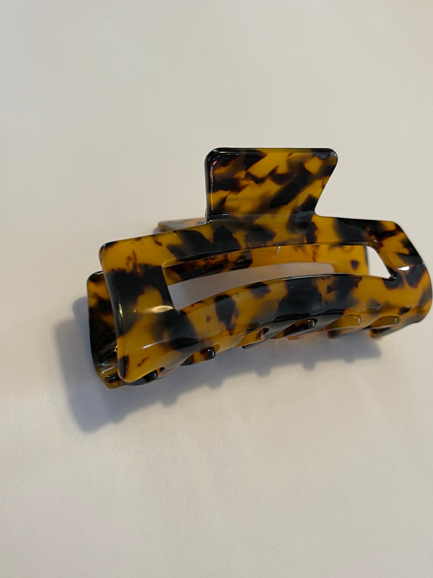 Open-Shaped Claw Clip Small (8cm long )
